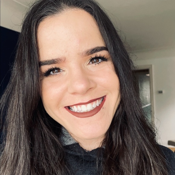 Meet your Posher, Cheyenne - Picture 3 of 9